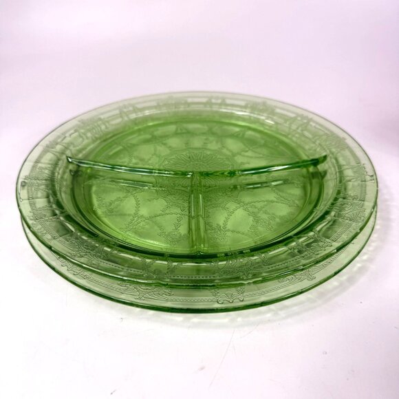 Anchor Hocking Cameo Uranium Green Divided Grill Plate 10 1/2 Inch Depression Gl - Picture 5 of 6